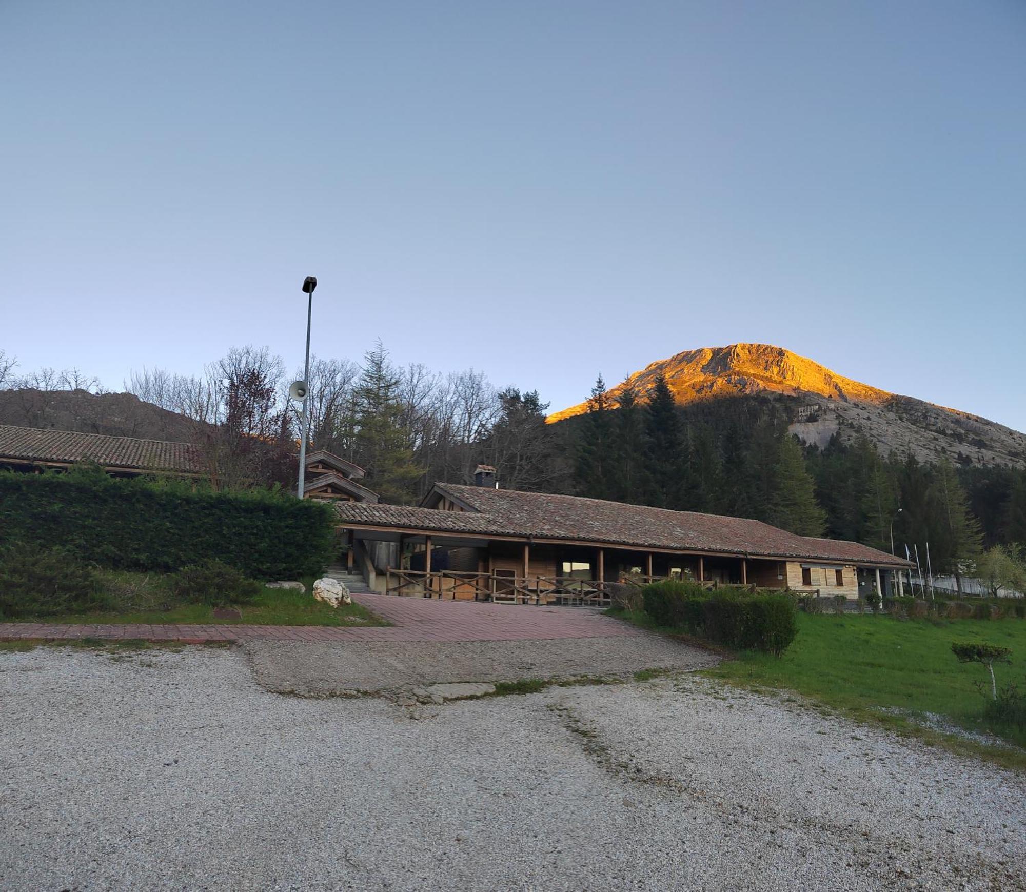 Kyomu Resort Velilla del Rio Carrion Exterior photo